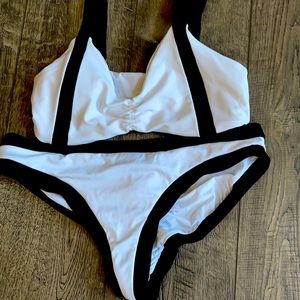 Pilyq swim. Size medium. Worn once